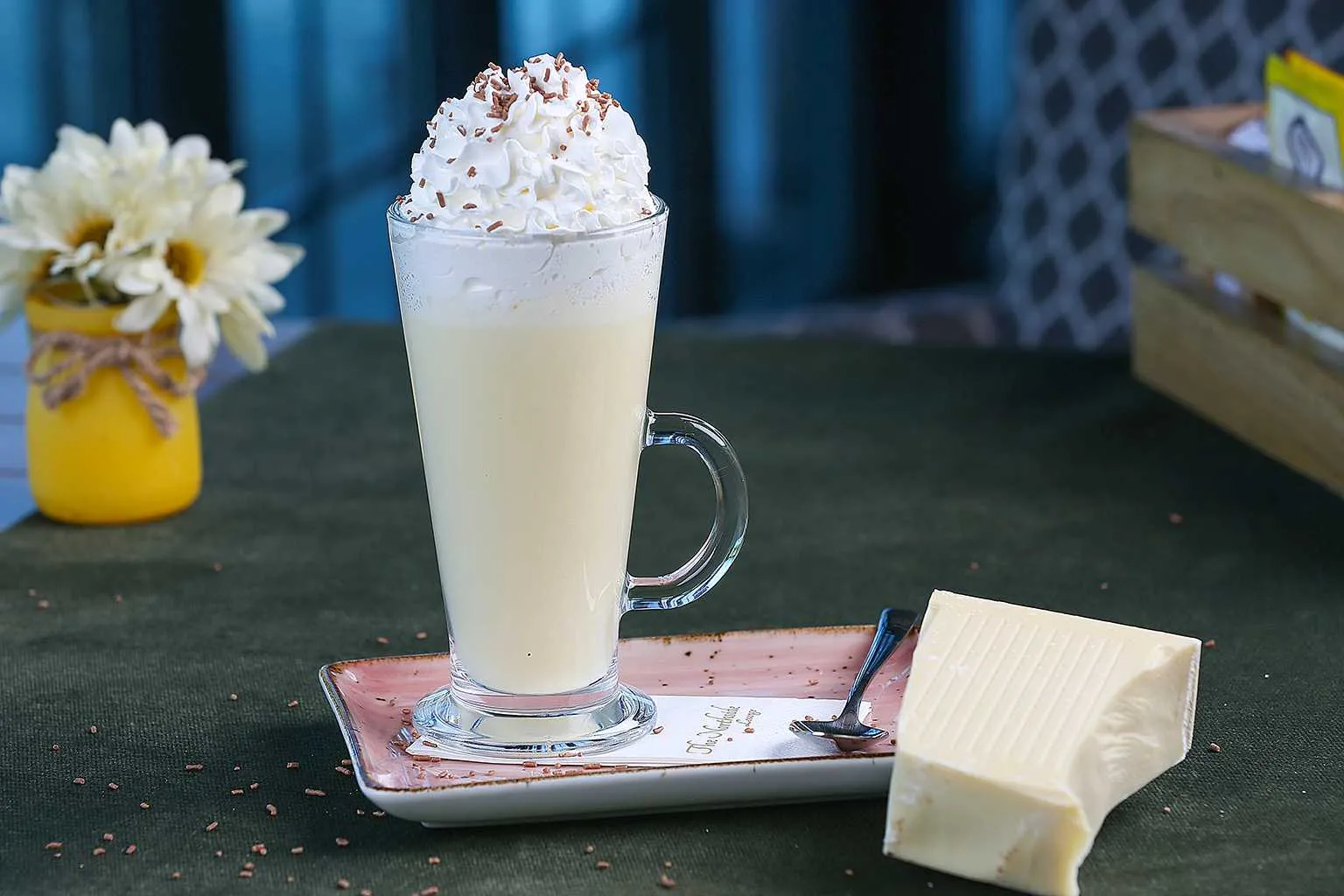 Beyaz Sıcak Çikolata